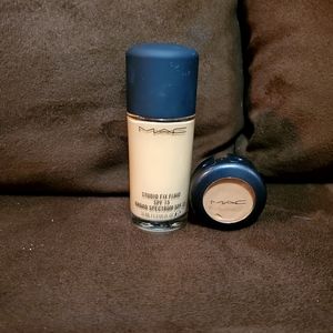MAC studio fix liquid foundation NC 30 shade nw 40 concealer